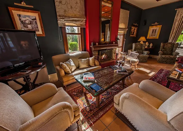 Rocabella Hellinikon Country Hotel