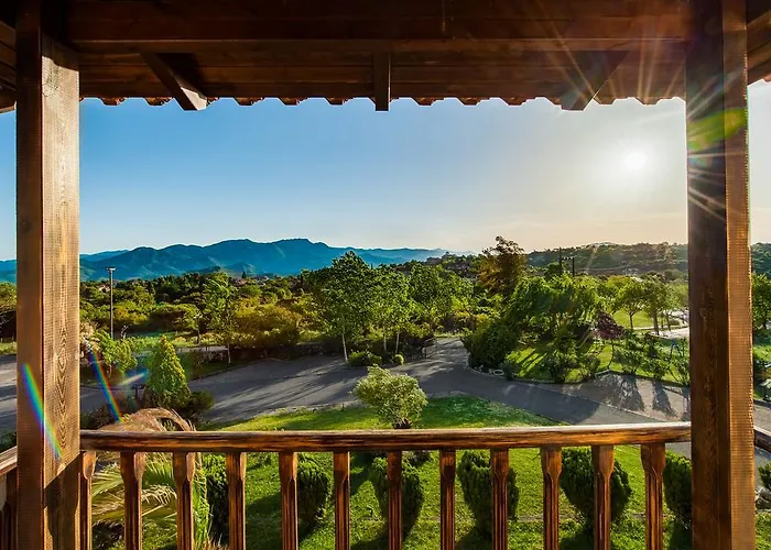 Rocabella Hellinikon Country Hotel 3*