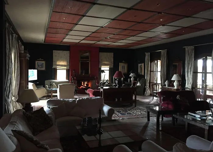 Rocabella Hellinikon Country Hotel