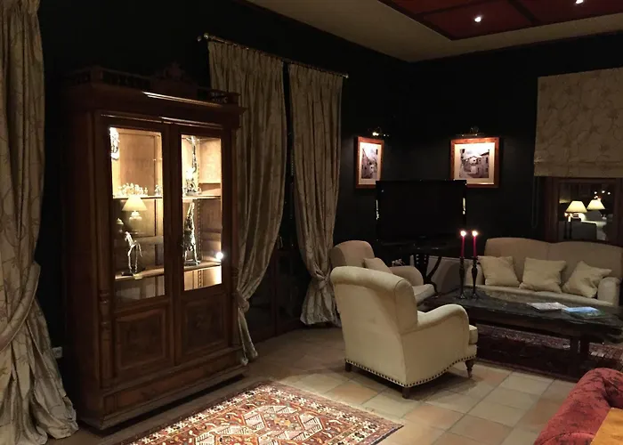 Rocabella Hellinikon Country 3*